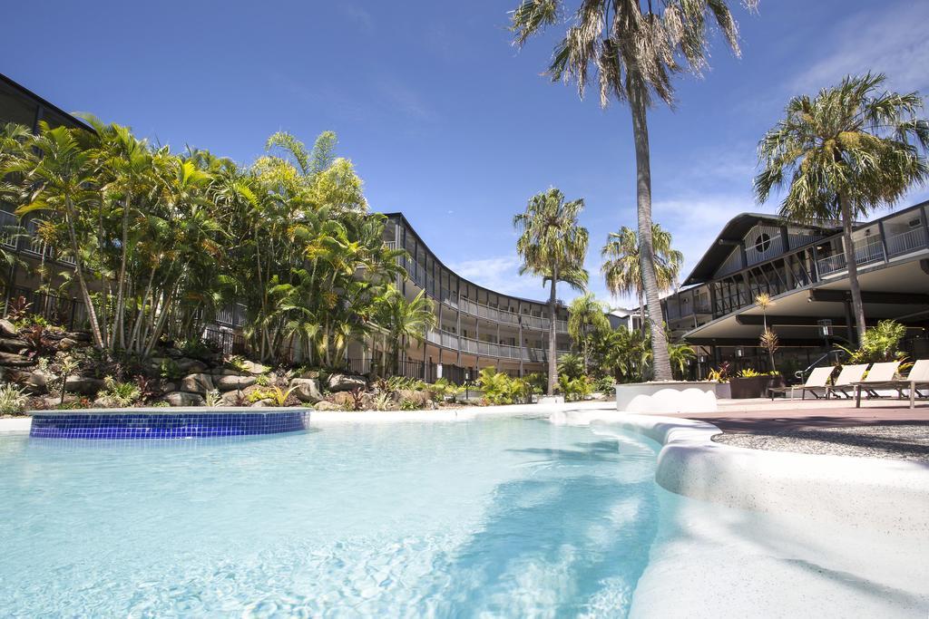 Mantra Club Croc Resort Airlie Beach
