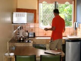 Paradise Court Units 3* Airlie Beach