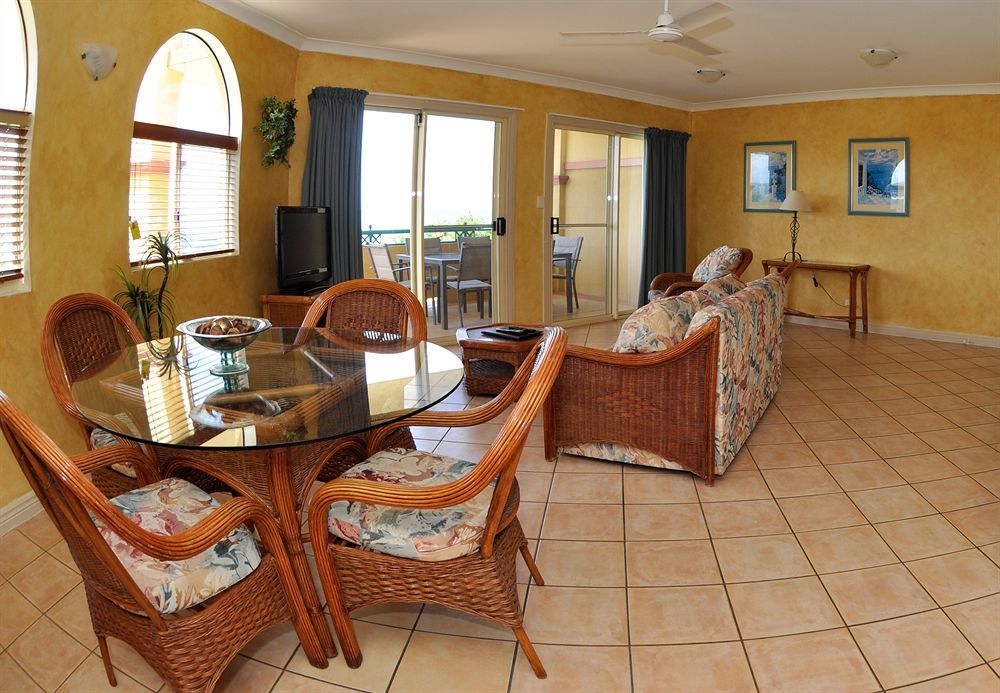 Toscana Village Lodge Airlie Beach