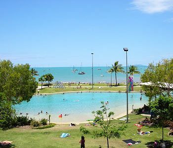 Whitsunday On The 3* Airlie Beach
