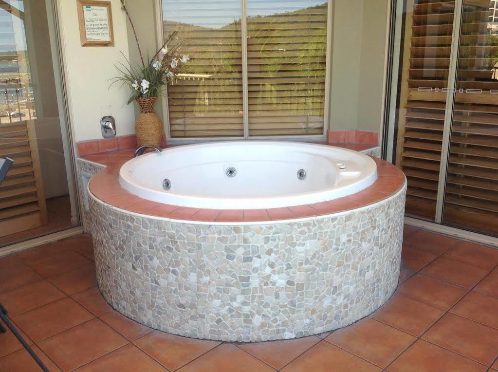 At Boathaven Bay Aparthotel Airlie Beach