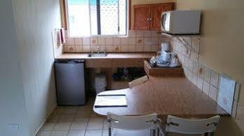 Paradise Court Units Airlie Beach