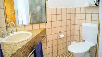 Aparthotel Paradise Court Units 3*