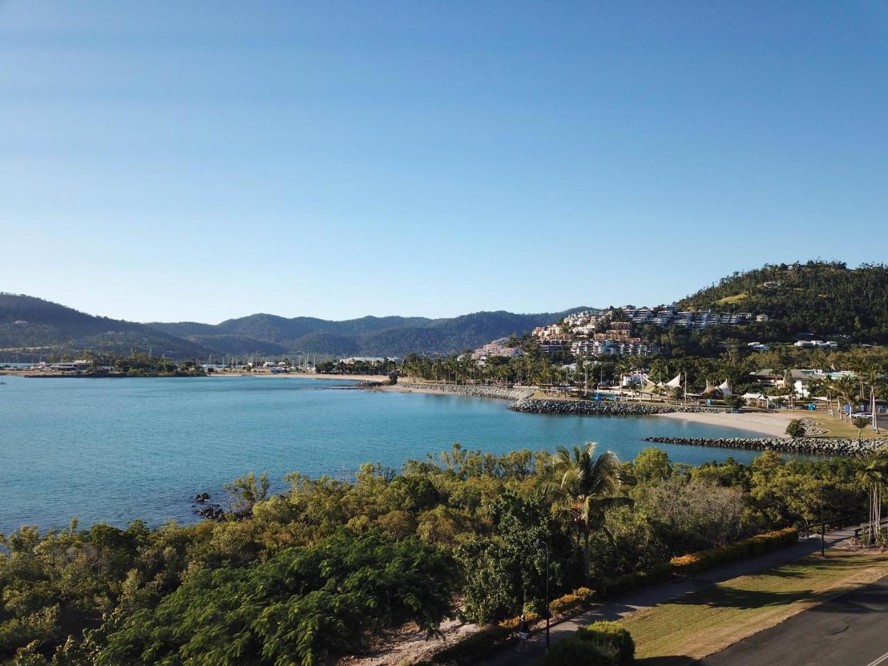 Holiday home Oasis On Oceanview - Airlie Airlie Beach