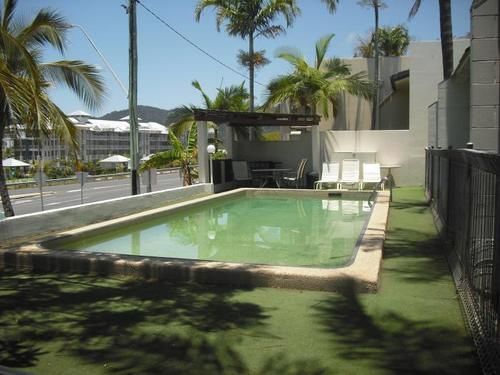Airlie Seaview