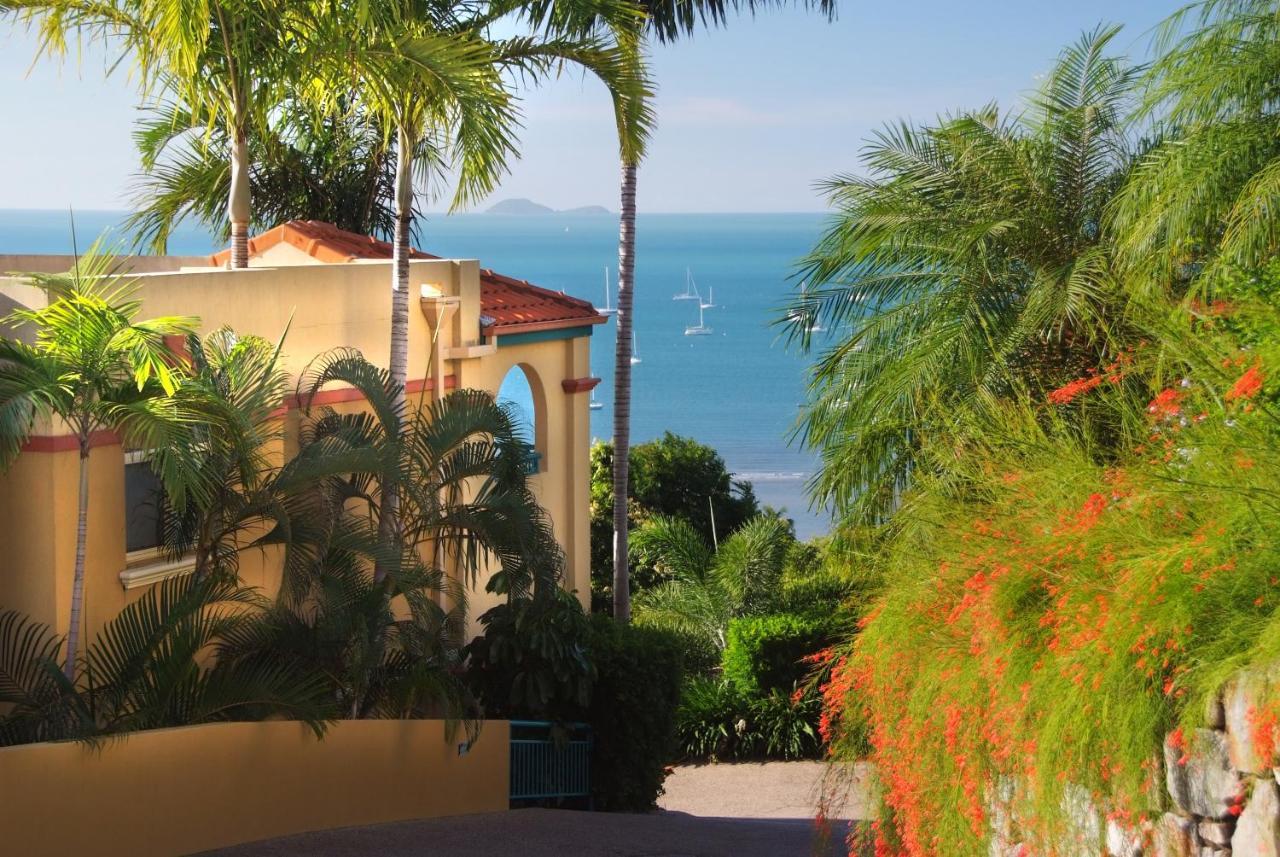 Toscana Village * Airlie Beach