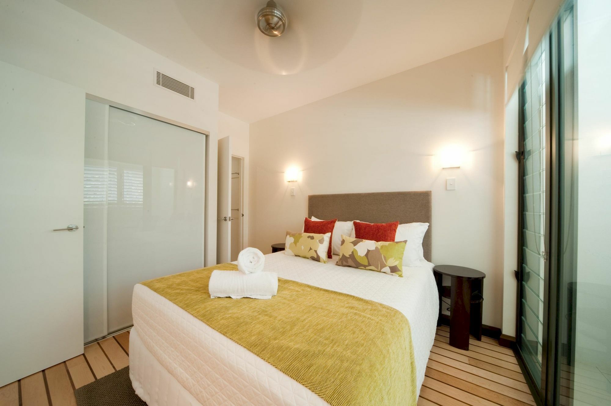 The Boathouse Aparthotel