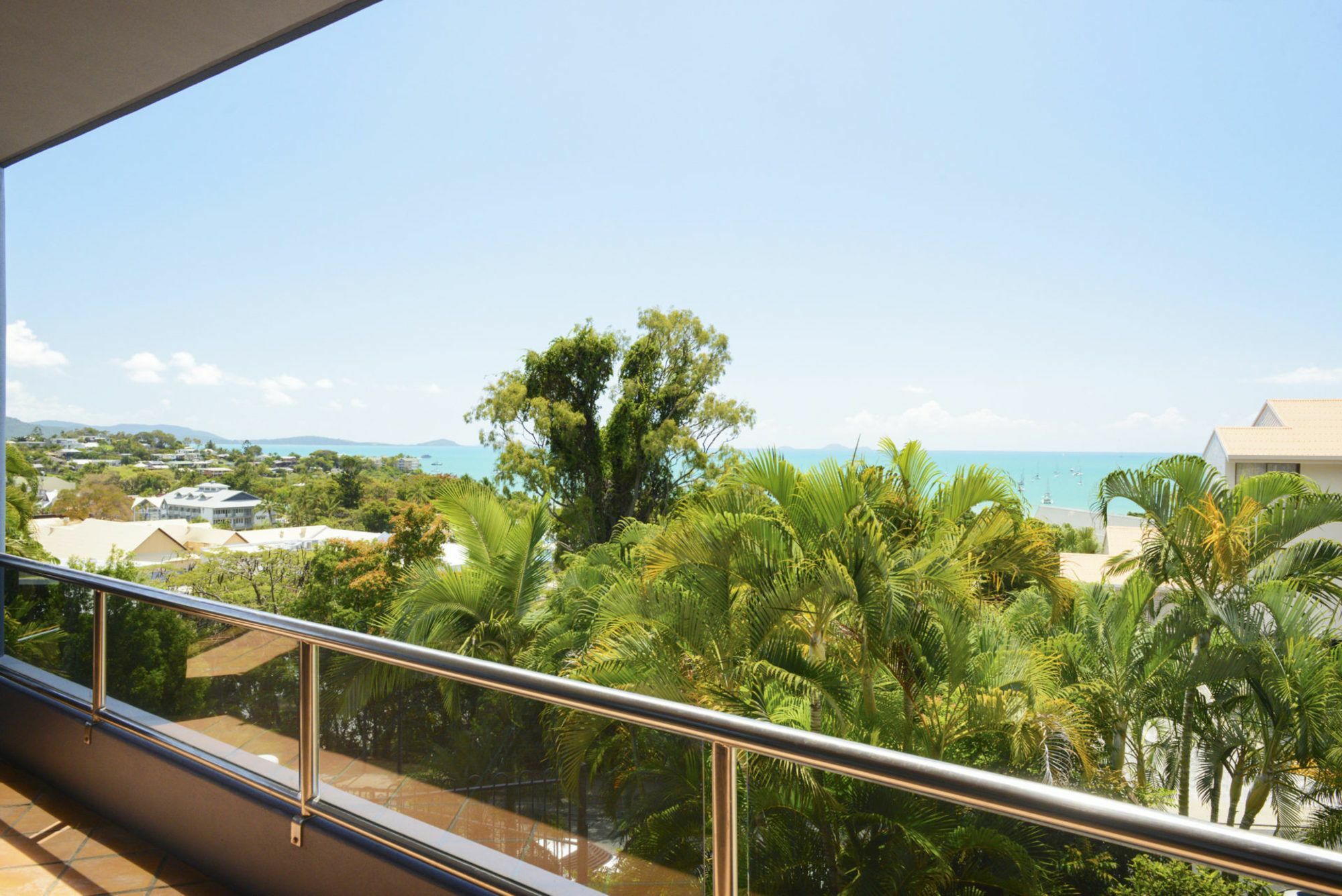 Airlie Harbour - Airlie Apartment Airlie Beach
