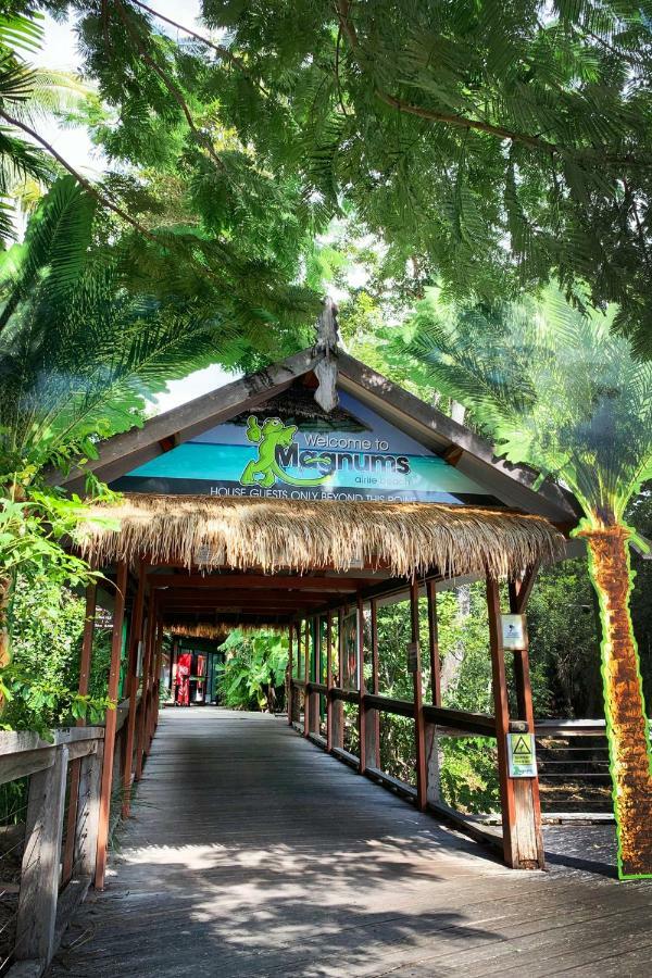 Airlie Magnums - Adults Only 3* Airlie Beach
