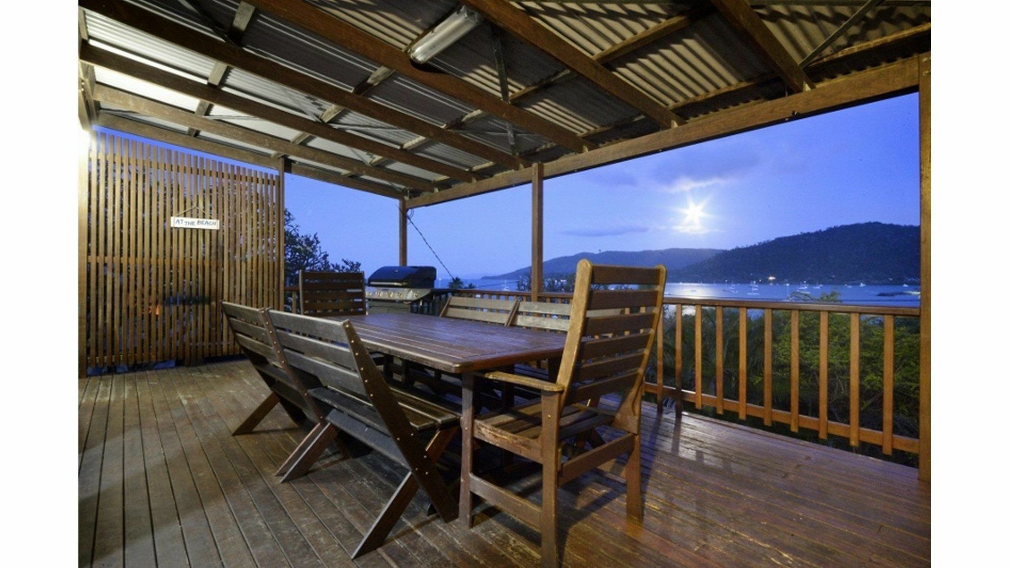 Airlie Airlie Beach