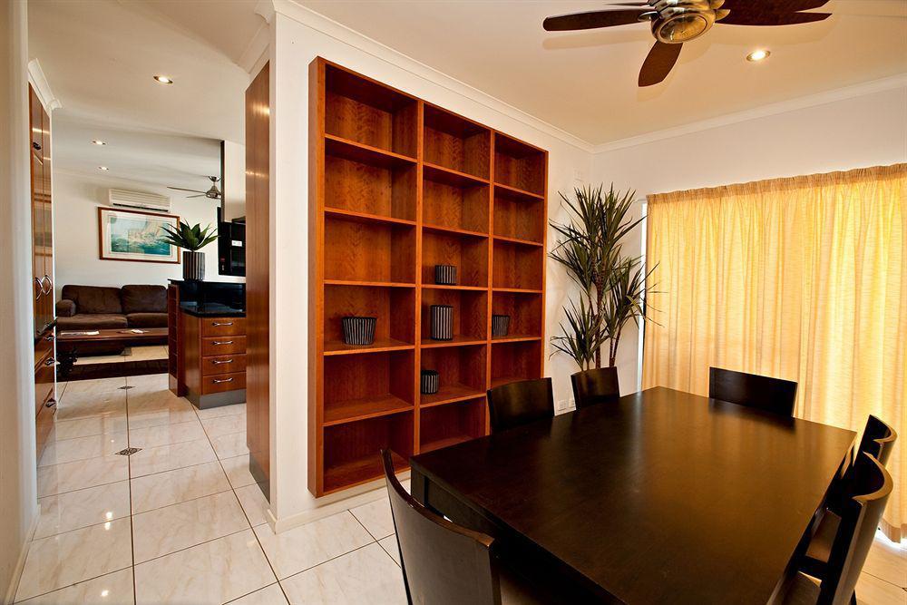 At Waterfront Whitsunday Retreat - Adults Only
