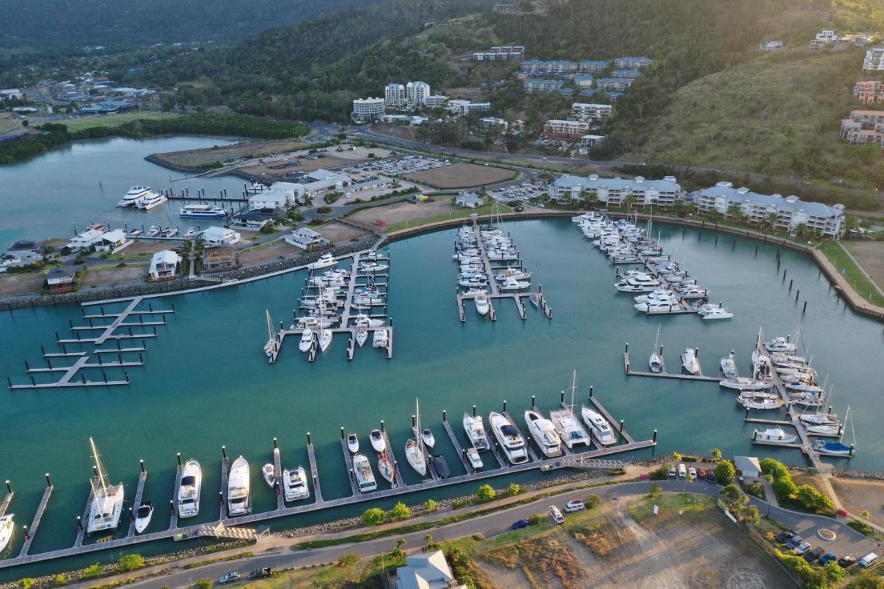 ☆airliedise☆no Hills☆5min Walk 2 Port Of Airlie/ferry Terminal☆wifi☆netflix Apartment *