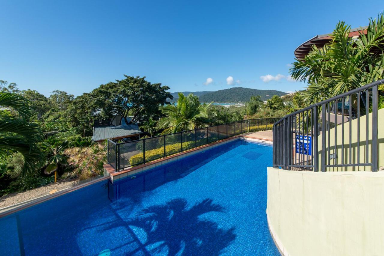 Ambience Of Airlie - Airlie