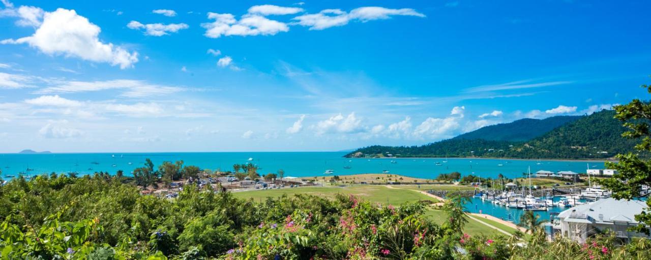 Ocean Views 10 Airlie Beach