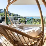 Whitsunday View Boho Apartment In Airlie Beach