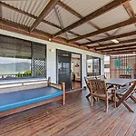 Airlie Getaway - Airlie Beach