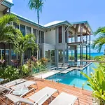 Anusara - Airlie Beach