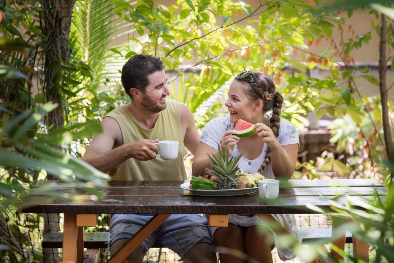 Airlie Magnums - Adults Only Holiday park 3*