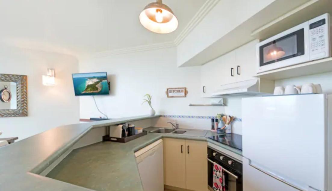 Apartamento ☆airliedise☆no Hills☆kitchen☆5min Walk 2 Ferry Terminal☆wifi☆netflix *