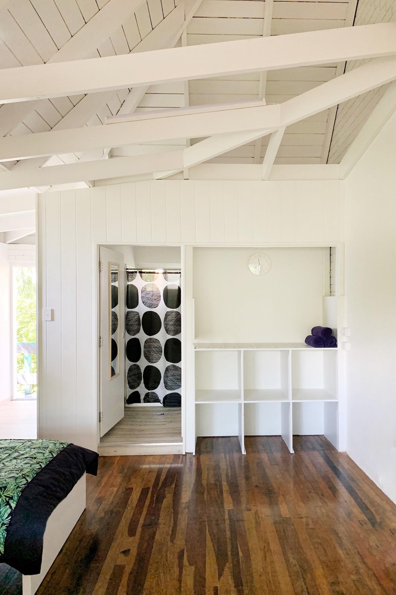 Airlie Magnums - Adults Only Holiday park Airlie Beach