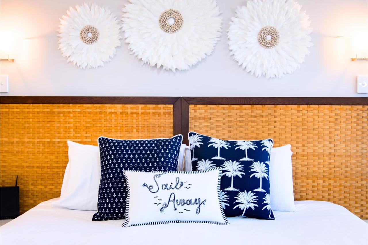 Absolute Luxury Marina Lifestyle At The Port Of Airlie Apartment