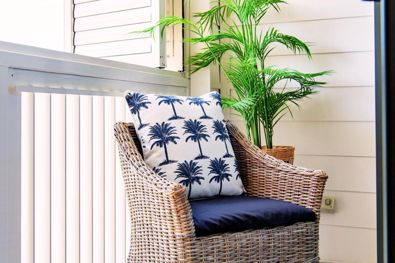 Absolute Luxury Marina Lifestyle At The Port Of Airlie Apartment