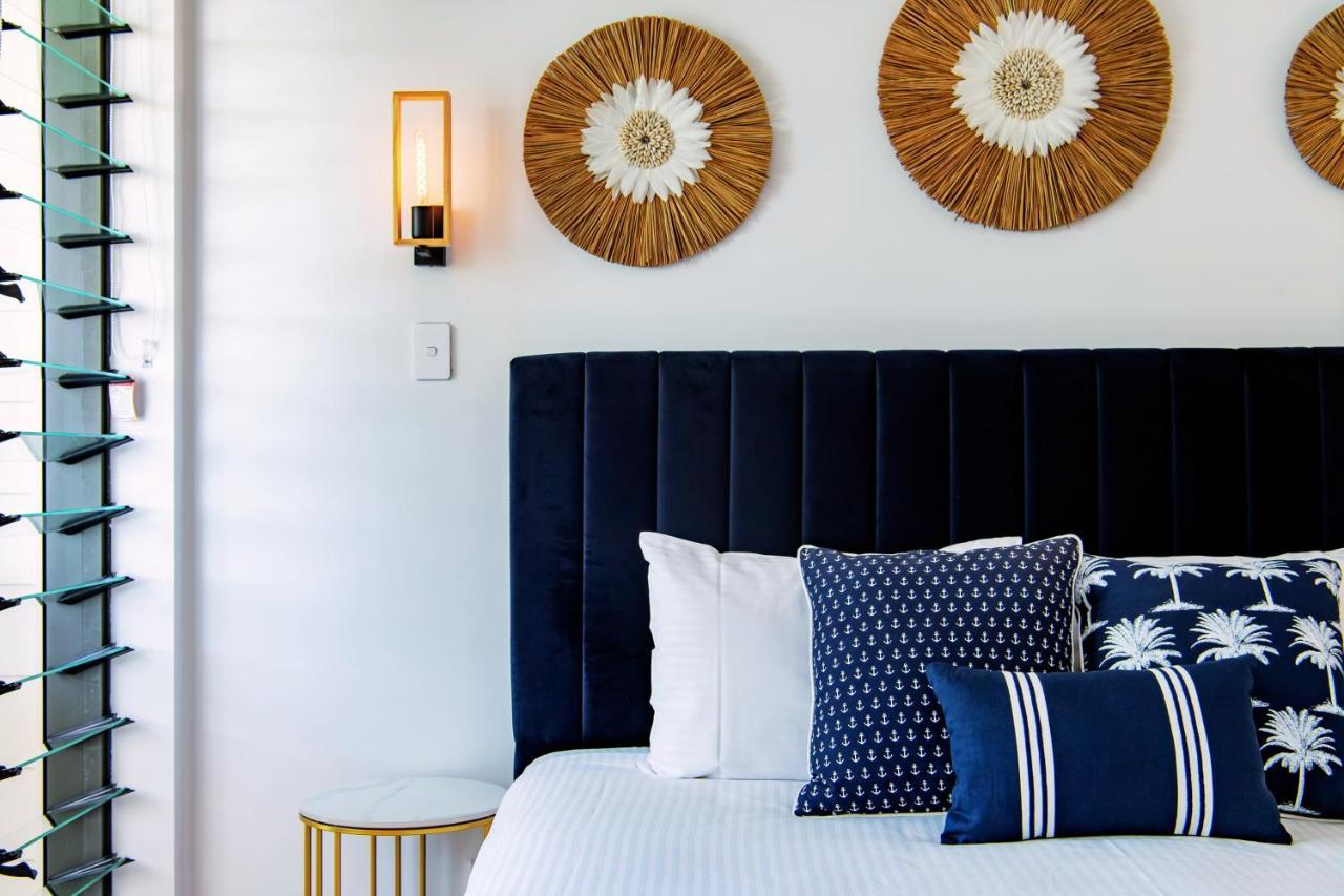 Absolute Luxury Marina Lifestyle At The Port Of Airlie Apartment