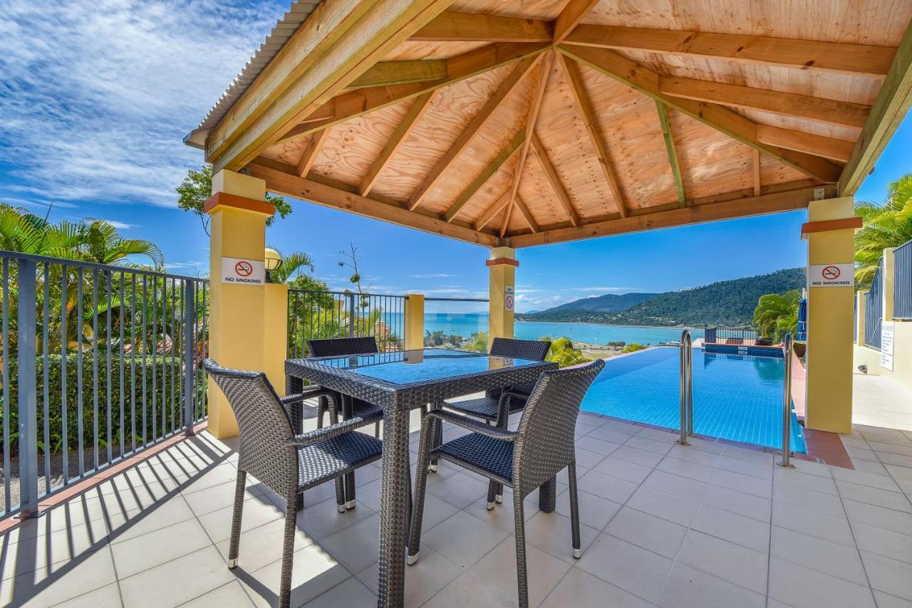 Blue Lotus * Airlie Beach