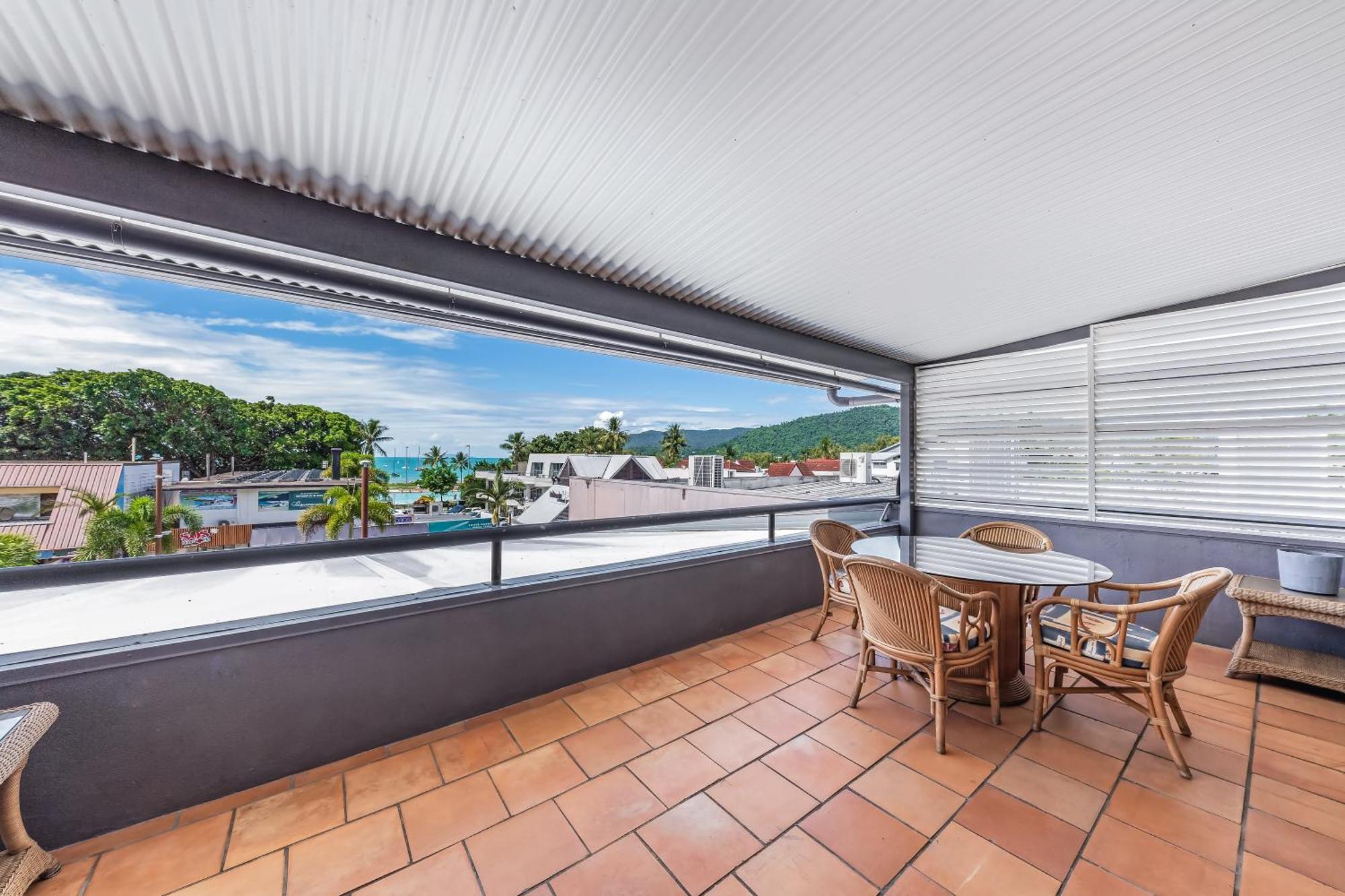 Blue Lagoon Airlie Apartment Airlie Beach