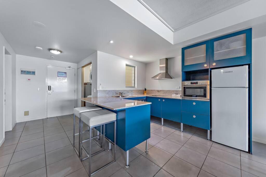 Sea Whisper On Airlie Apartamento *