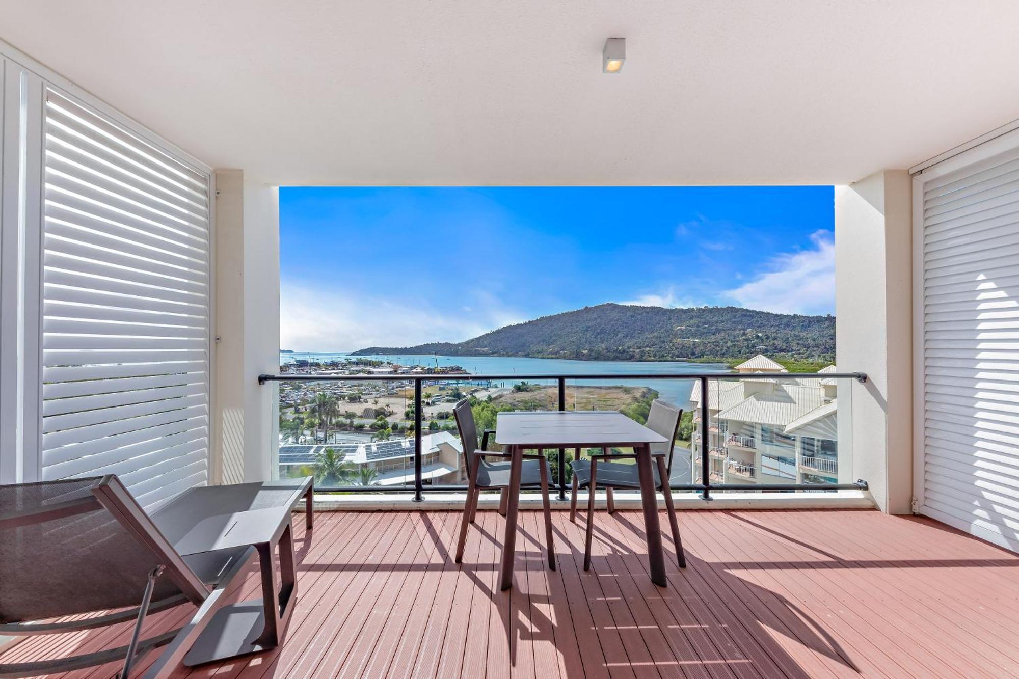 Apartment Harbour View King With 1511