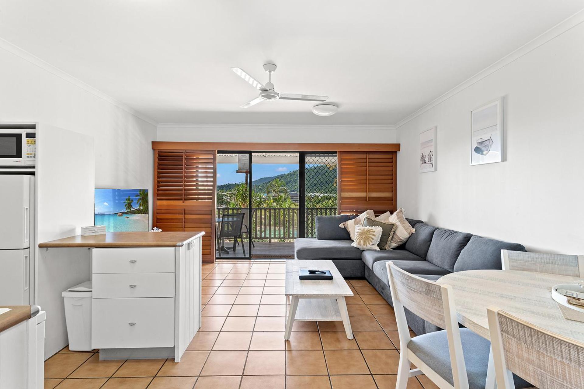 Sunset Oasis Apartment