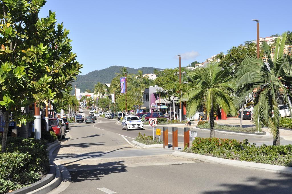 Motel Colonial Court Beachfront & 3*