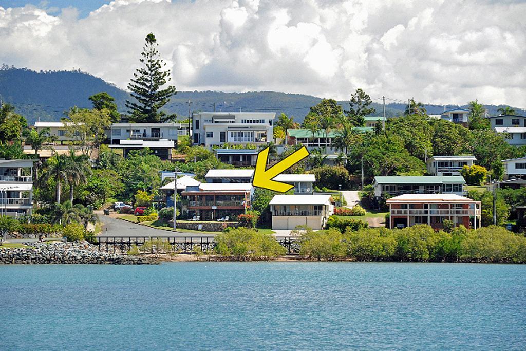 Airlie Waterfront 4* Airlie Beach