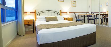 Aparthotel At Whitsunday Vista Airlie Beach
