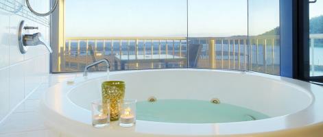 At Whitsunday Vista Aparthotel Airlie Beach
