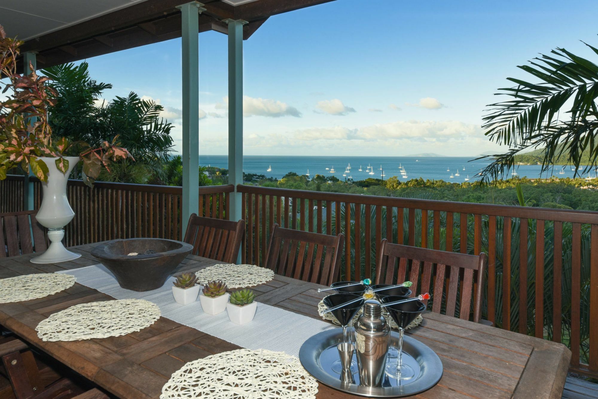 Bella Vista On Nara Pets Welcome Airlie Beach